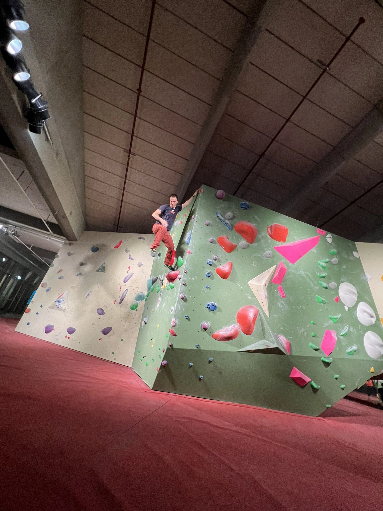 New @BlenderConf tradition?! @MatsLemmens @JonasDichelle @TomMerfy and on the wall @plasmasolutions #b3d #boulder