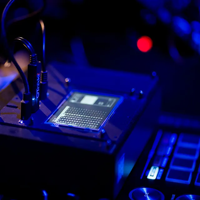 Cover for the bcon_5_compressed_match Audiofile